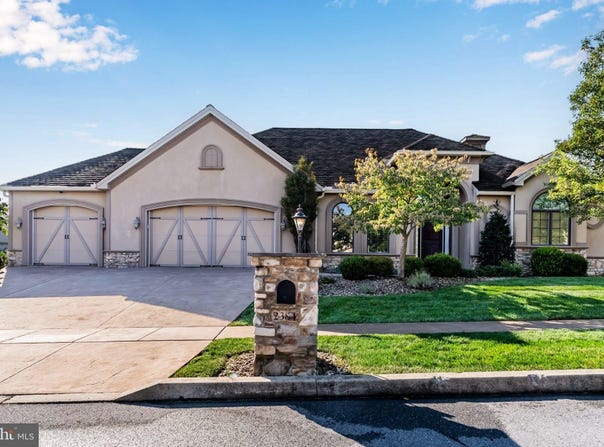 2384 VIA FIRENZE, HARRISBURG, PA 17112