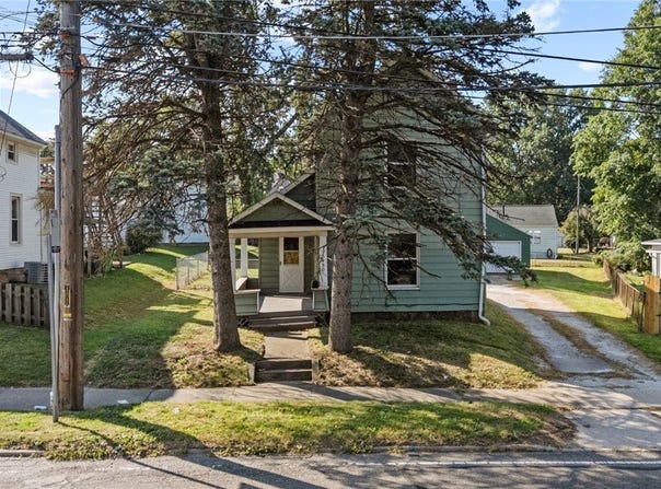 1450 Wooster Road W, Barberton, OH 44203