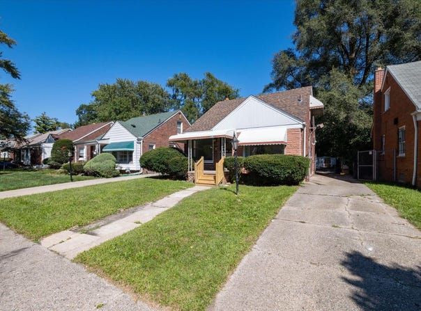 20110 Lesure Street, Detroit, MI 48235