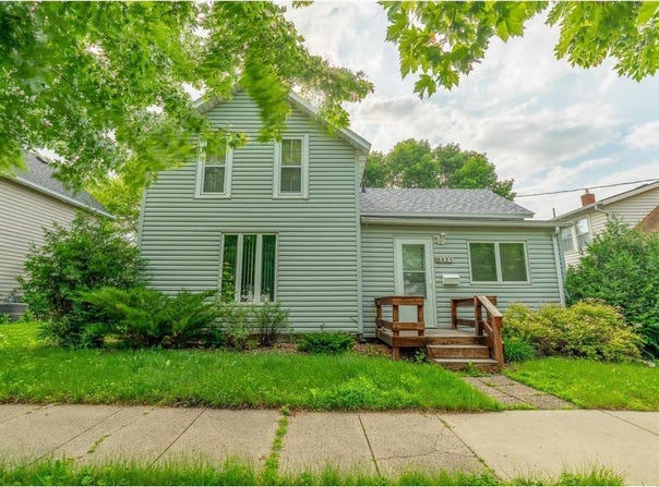 421 S Moore Street, Blue Earth, MN 56013
