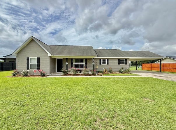 344 Lakeview, Hartford, AL 36344