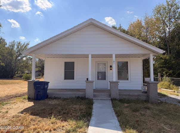 1821 Washington Avenue, Baxter Springs, KS 66713