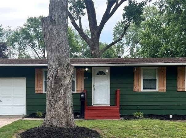 409 N Geronimo Drive, Independence, MO 64056