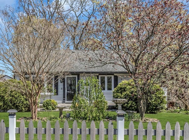 118 Noel Drive, Centereach, NY 11720