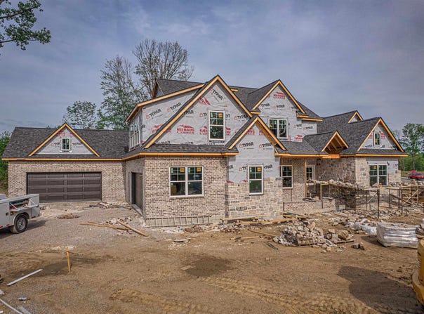 4092 Cottonwood Drive, Victoria Woods, IN 47601
