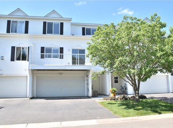 3626 Abercrombie Lane, Stillwater, MN 55082