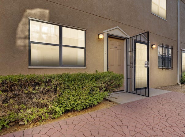 6041 SEQUOIA Road NW, Albuquerque, NM 87120