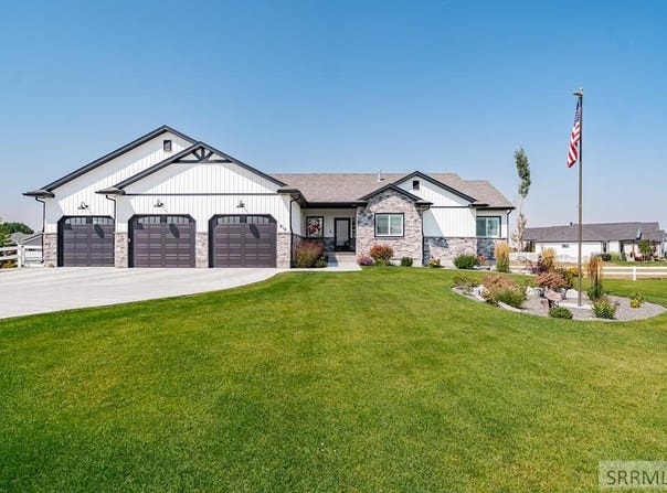 816 E 1580 N, Shelley, ID 83274