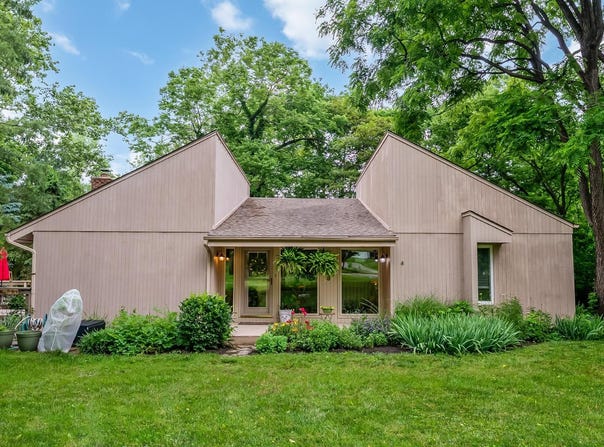 3115 Horseshoe Road, Delaware, OH 43015