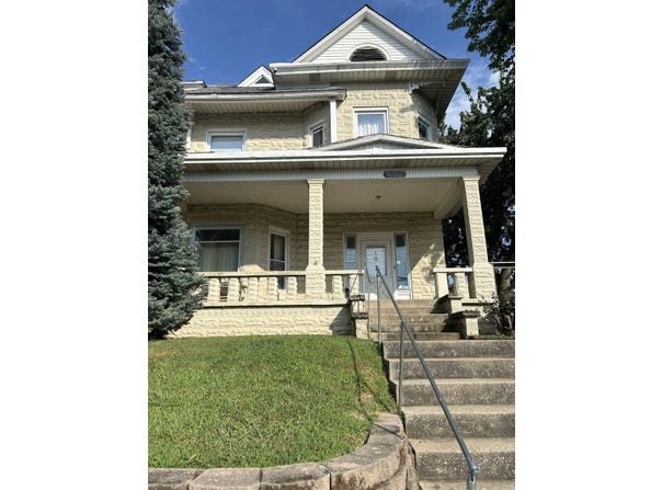 1316 N Elm Street, Henderson, KY 42420