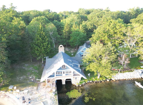 62 Boat house Road, Moultonborough, NH 03254