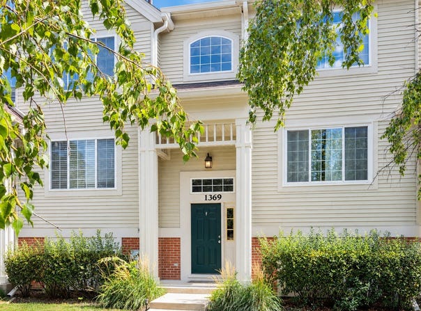 1369 New Haven Drive, Cary, IL 60013