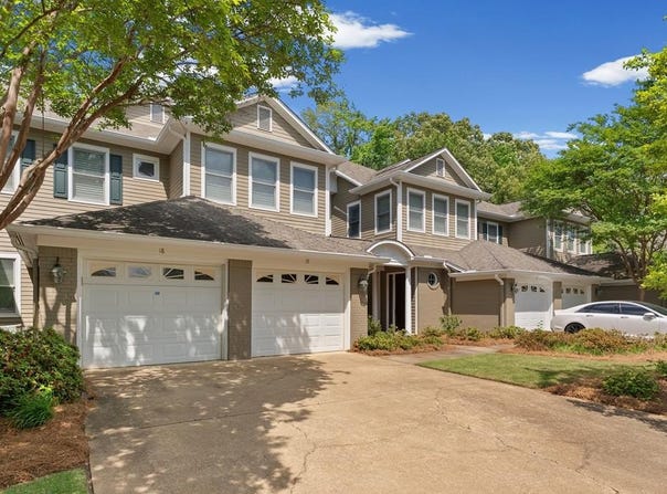200 Washington Ave #18, OXFORD, MS 38655