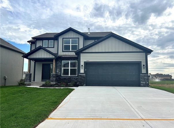 28510 W 161st Street, Gardner, KS 66030
