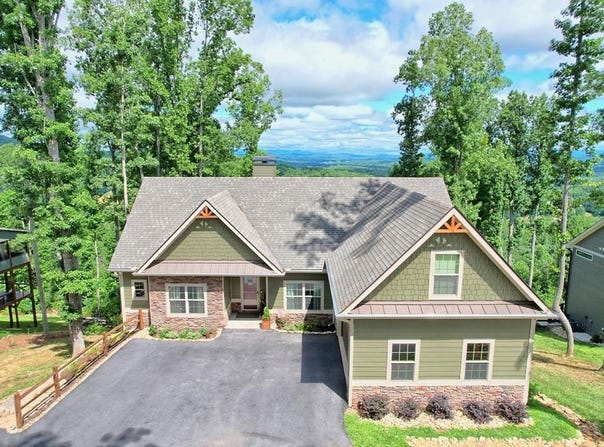 760 Winding Ridge, Blairsville, GA 30512