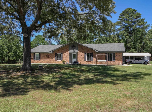 6034 E Noonday, Hallsville, TX 75650