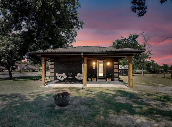 304 Arcadia Road, Kemp, TX 75143