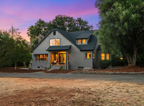 1941 Canby Road, Redding, CA 96002