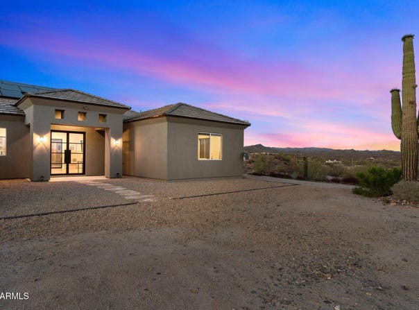 1561 Encelia Court, Wickenburg, AZ 85390