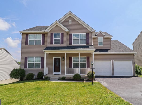 245 AZALEA DRIVE, WINDSOR, PA 17366