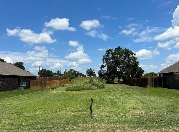 367 E 9th Street, Springtown, TX 76082