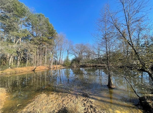 201 Hawkins Road, Russellville, AR 72802
