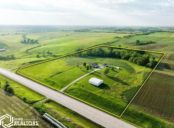 3135 Hwy 34, Woodburn, IA 50275