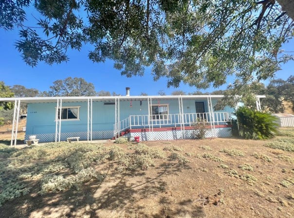 33188 George Smith Road, Squaw Valley, CA 93675