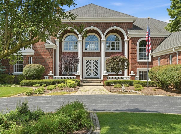 1030 Tryall Lane, Dyer, IN 46311