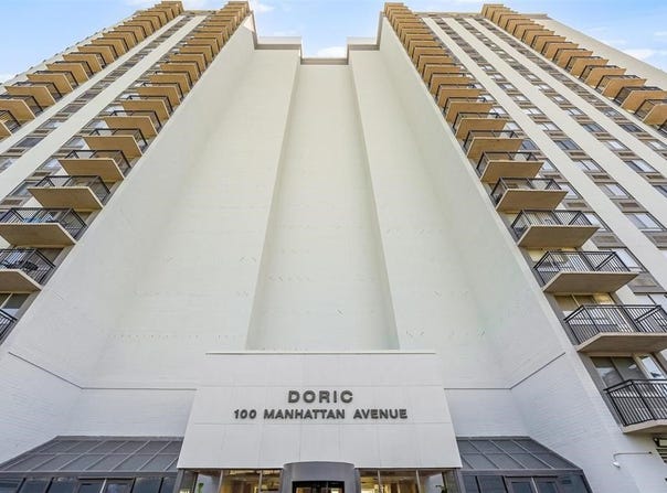 100 MANHATTAN AVE, Union City, NJ 07087