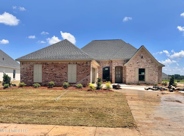 917 Brunswick Court, Flowood, MS 39232