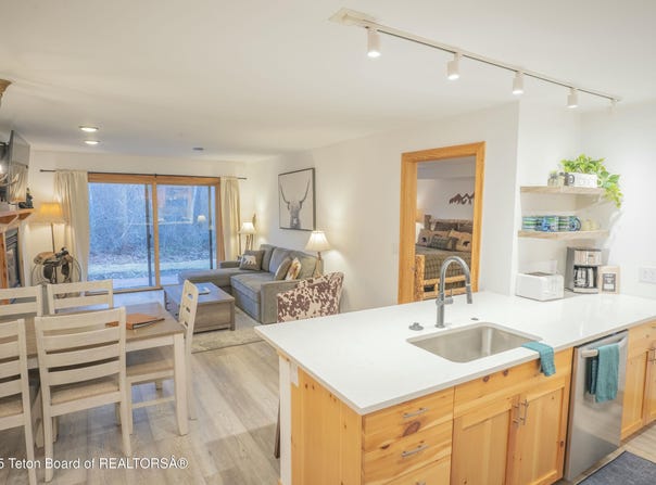 2740 SHADOWMOON LANE, Driggs, ID 83422