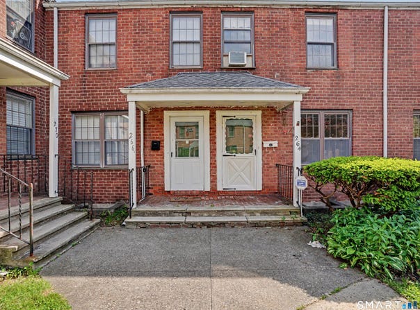 264 Texas Avenue, Bridgeport, CT 06610