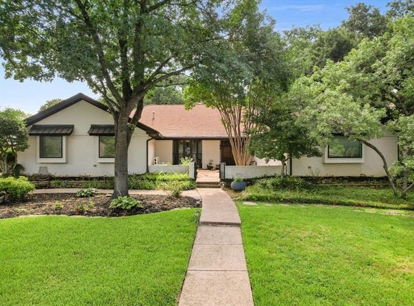 3907 Copperwood Court, Colleyville, TX 76034