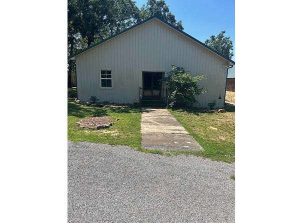 282 Prince Reaper Rd, Pangburn, AR 72121