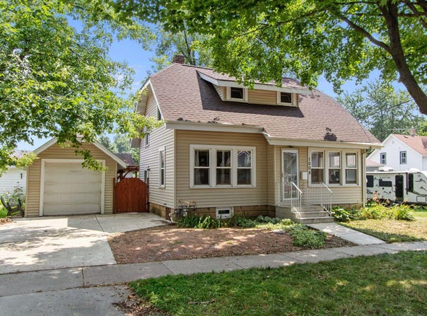 1008 N BENNETT Street, APPLETON, WI 54914-3663