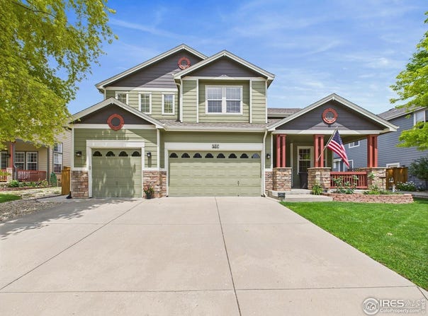 837 Glenarbor Cir, Longmont, CO 80504