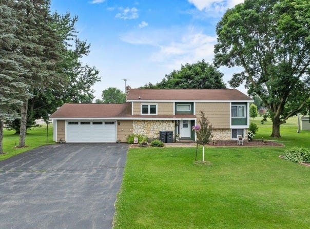 102 S 6TH STREET, Colby, WI 54421