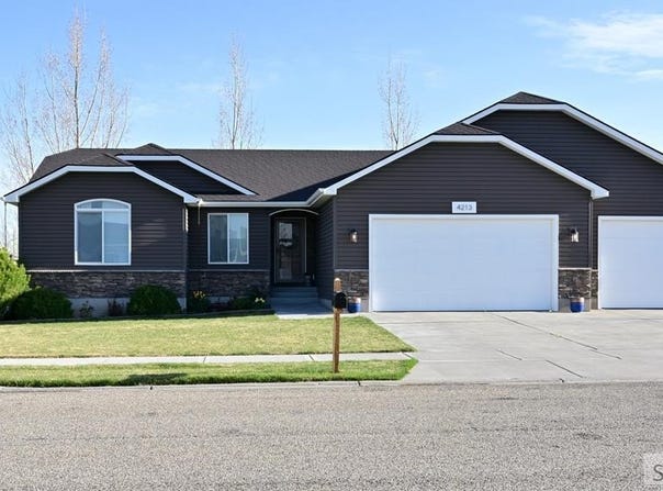4213 Barton Lane, Ammon, ID 83406