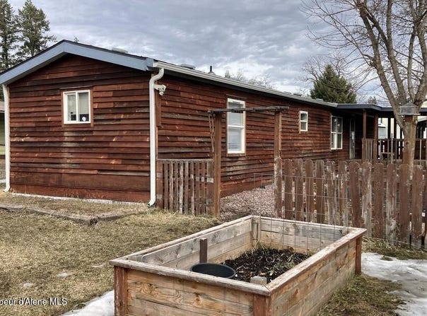 32452 N 2ND AVE, Spirit Lake, ID 83869