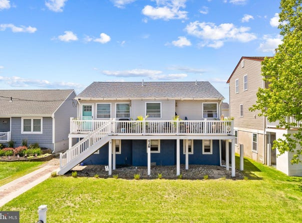 428 LAFAYETTE BOULEVARD, BRIGANTINE, NJ 08203