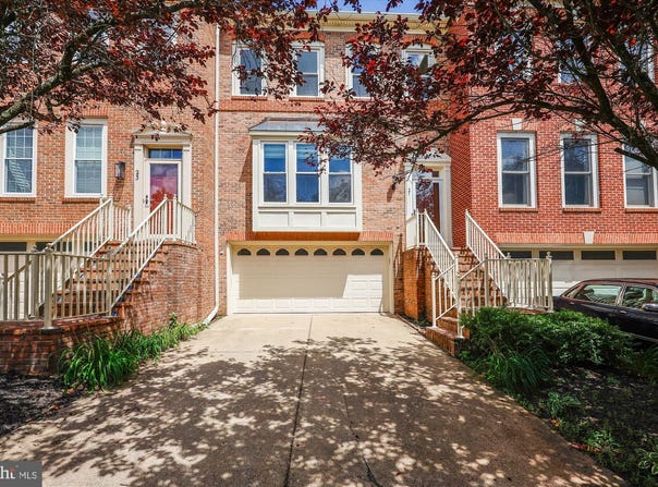 21 STERLING COURT, ROCKVILLE, MD 20850