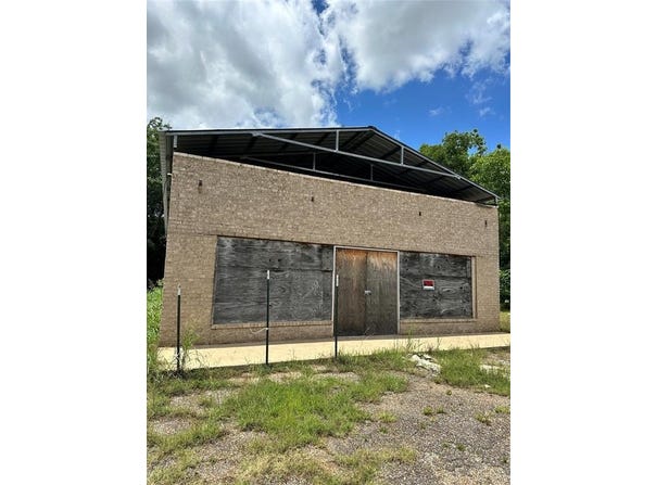 814 Linda Dr Linda, Daingerfield, TX 75638