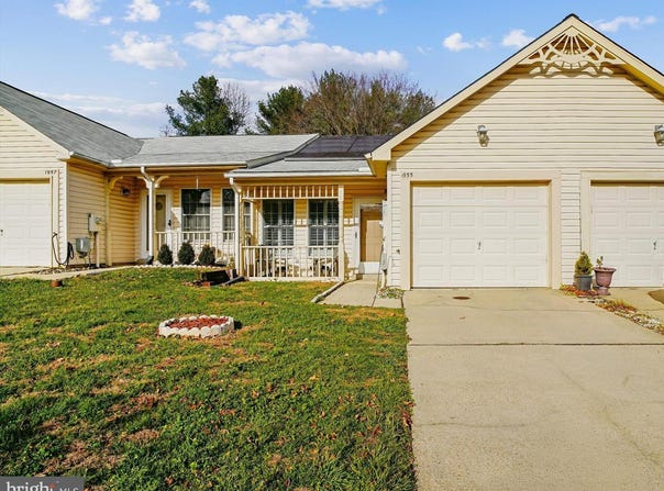 1955 MARCONI Circle, ANNAPOLIS, MD 21401