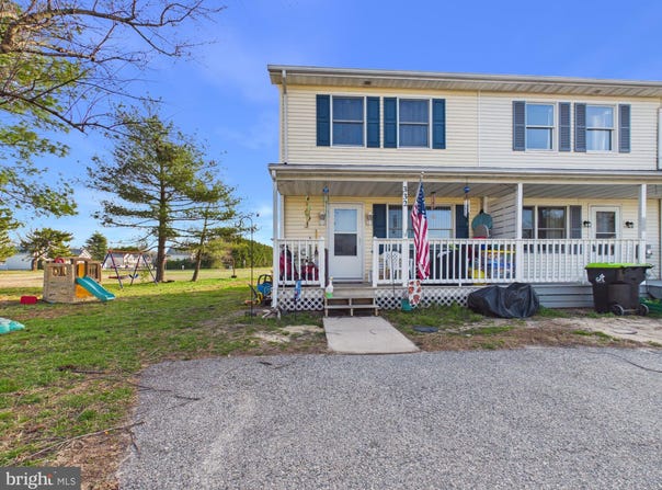 332 BAY Court, MILTON, DE 19968