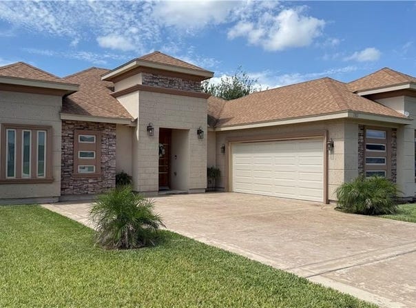 2112 Ginger Avenue, Weslaco, TX 78596