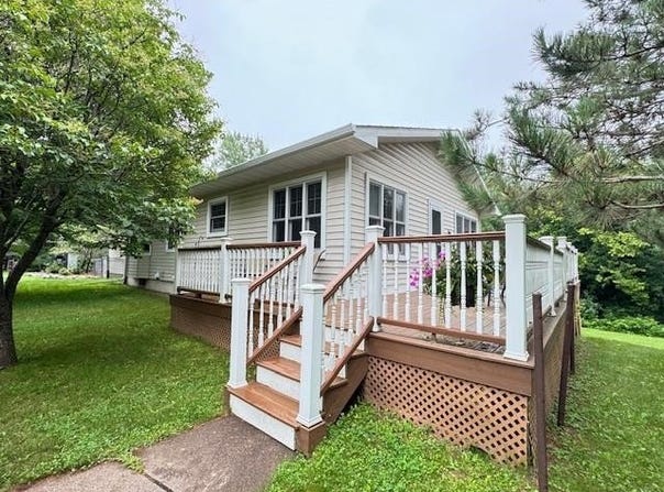 6336 Rose Rd, Duluth, MN 55810