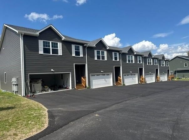 99 Ayda Rose Avenue, West Warwick, RI 02893