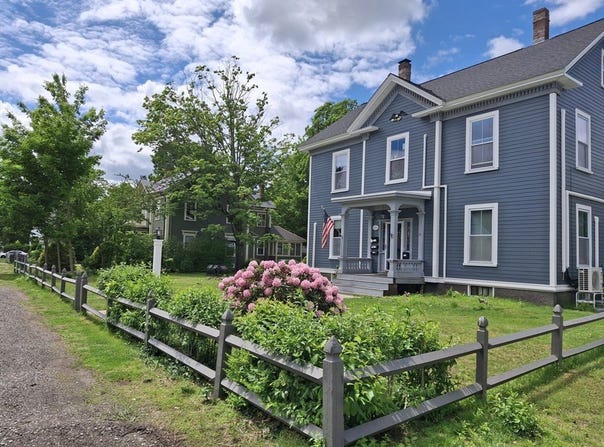 35 Summer St, Weymouth, MA 02188