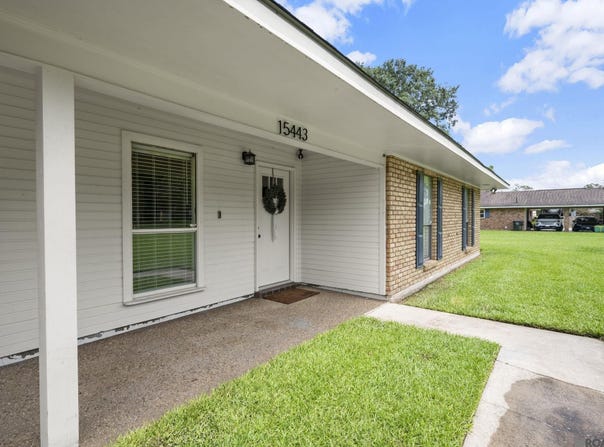 15443 Sheree Dr, Gonzales, LA 70737